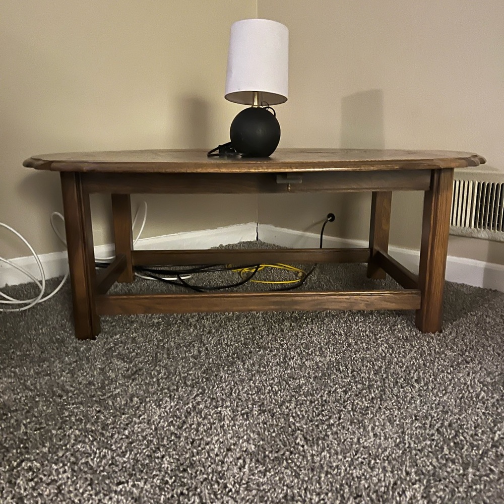 Coffee table - Picture 2 of 2